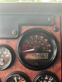 2007 Peterbilt 335