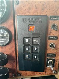 2007 Peterbilt 335
