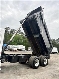 2007 Peterbilt 335