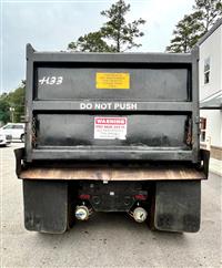 2007 Peterbilt 335