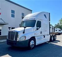 2015 Freightliner CASCADIA 116