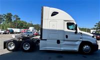 2015 Freightliner CASCADIA 116