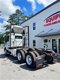 2019 Volvo VNR