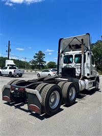 2020 Freightliner CASCADIA 116
