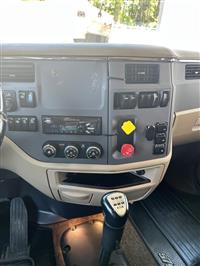 2015 Peterbilt 579