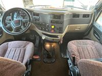 2015 Peterbilt 579