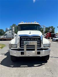 2012 Mack GU713
