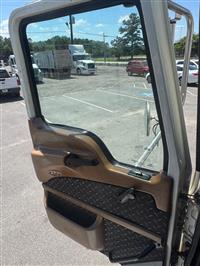 2012 Mack GU713