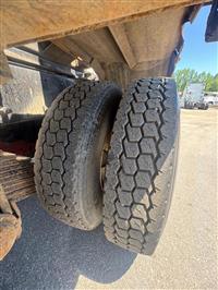 2012 Mack GU713