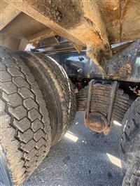 2012 Mack GU713