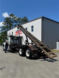 2012 Mack GU713