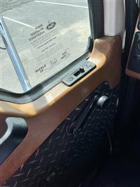 2016 Mack GU713