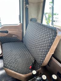 2016 Mack GU713