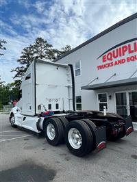 2022 Kenworth T680