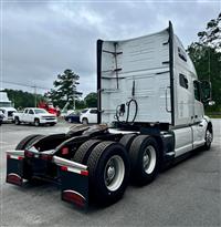 2024 Volvo VNL760