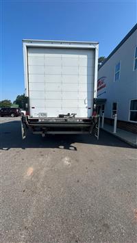 2019 Freightliner M2 106
