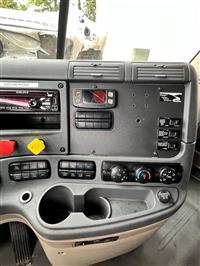 2017 Freightliner Cascadia