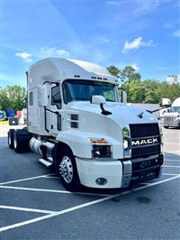 2019 Mack AN64T ANTHEM