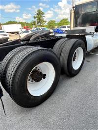 1989 Peterbilt 379
