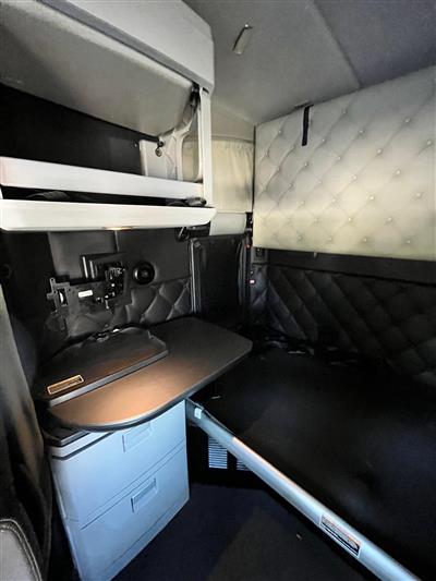 2022 Kenworth T680