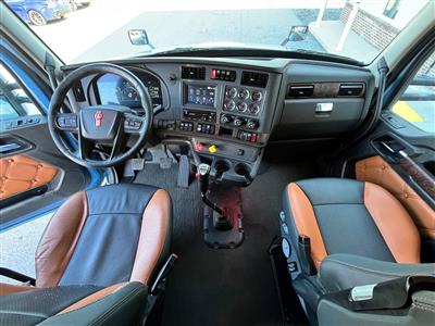2022 Kenworth T680