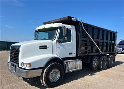 2020 Volvo VHD64B 8x4