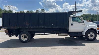 2000 Ford F650