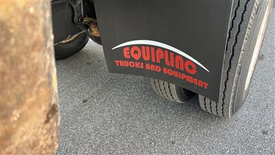 2000 Ford F650