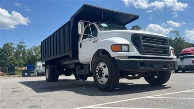 2000 Ford F650