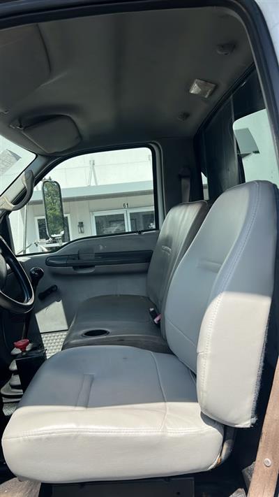 2000 Ford F650