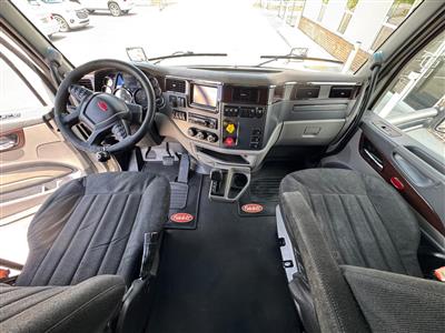2017 Peterbilt 579