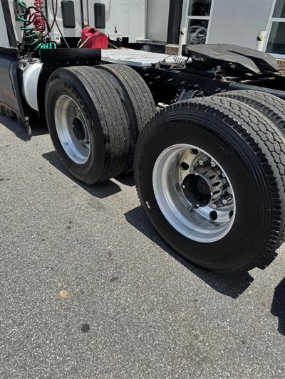 2017 Peterbilt 579