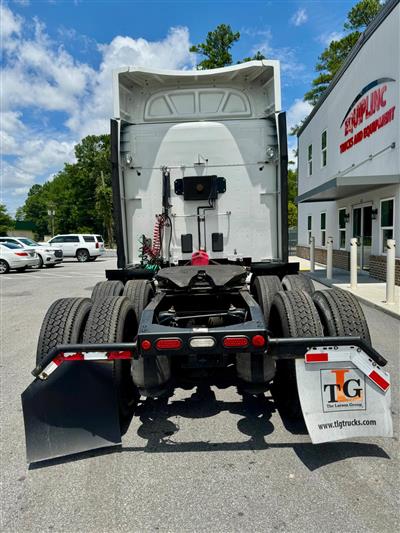 2017 Peterbilt 579