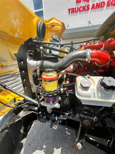 2019 Freightliner M2 BOX TRUCK