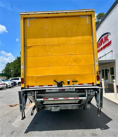 2019 Freightliner M2 BOX TRUCK