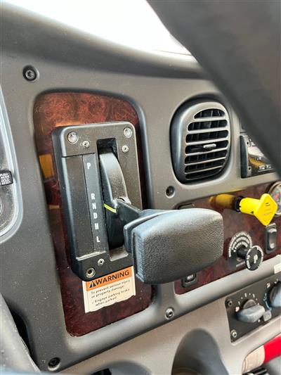 2019 Freightliner M2 BOX TRUCK