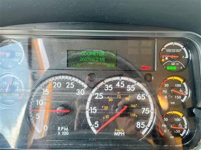 2019 Freightliner M2 BOX TRUCK