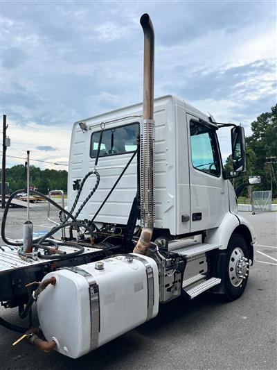 2019 Volvo VNR