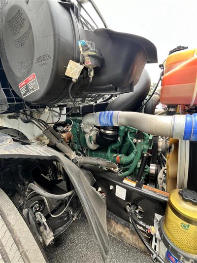 2019 Volvo VNR