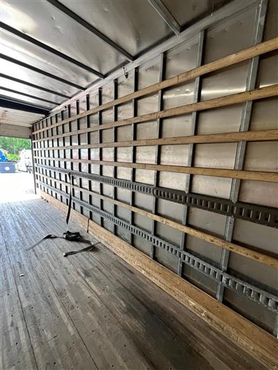 2019 International 4300 26' Box Truck