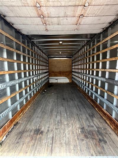 2019 International 4300 26' Box Truck