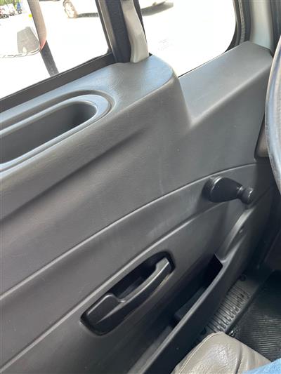 2019 International 4300 26' Box Truck