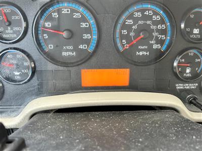 2019 International 4300 26' Box Truck