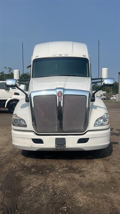 2022 Kenworth T680 Aerodyne