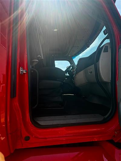 2021 Peterbilt 579