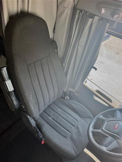 2021 Peterbilt 579