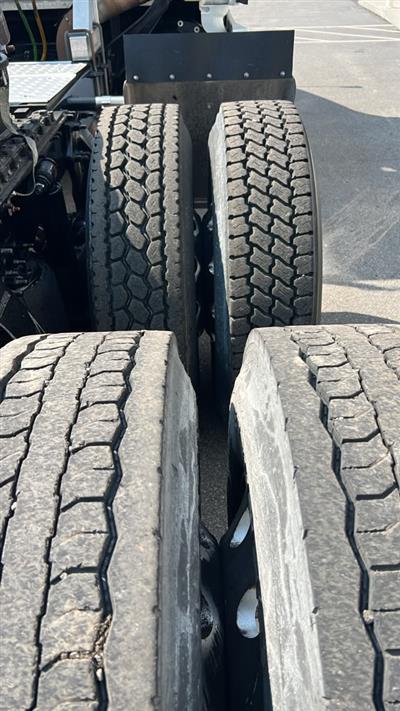 2019 Freightliner Cascadia 125