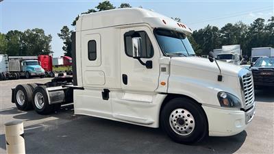 2019 Freightliner Cascadia 125