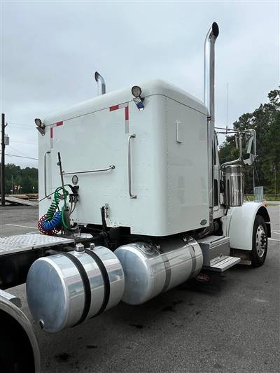 2006 Peterbilt 379