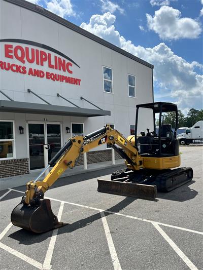 2013 Caterpillar 303.5 MINI EXCAVATOR